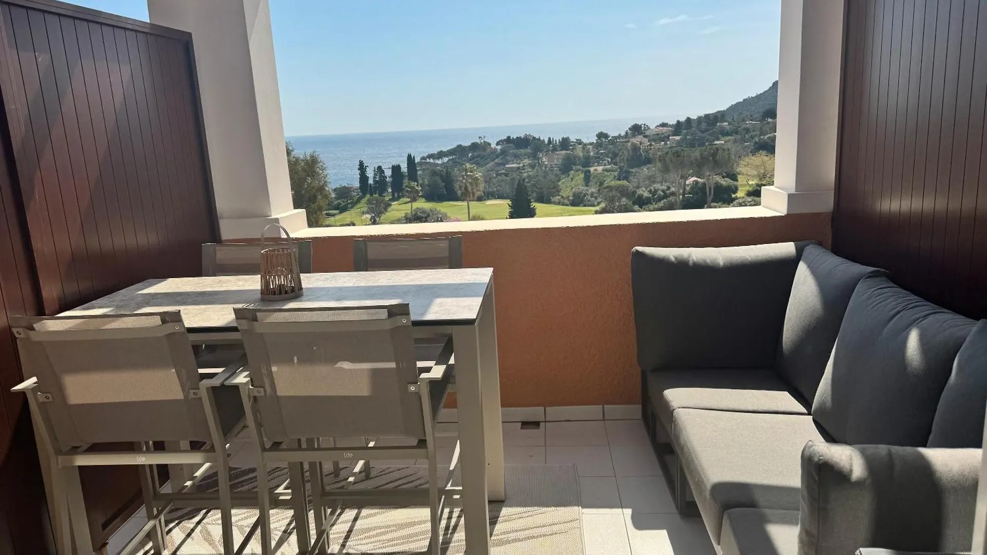 Appartement Cap Esterel - Piscine Saint-Raphael  0*, Saint-Raphael (Var)